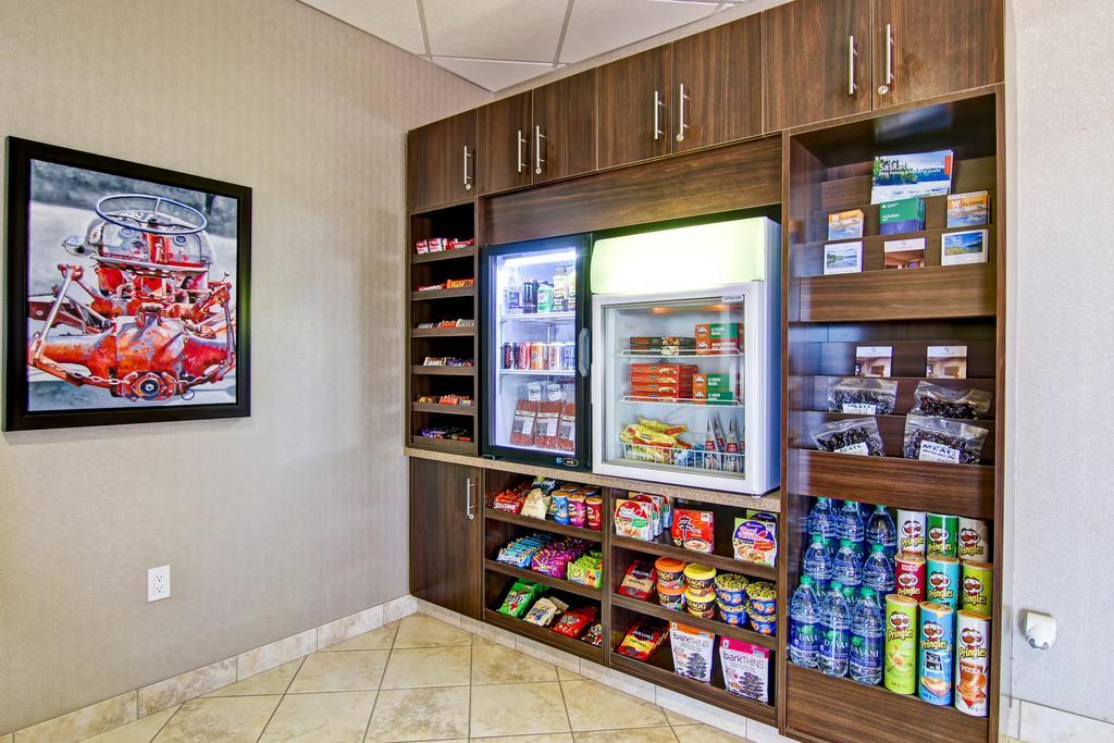 Canalta Hotel Shaunavon Ngoại thất bức ảnh