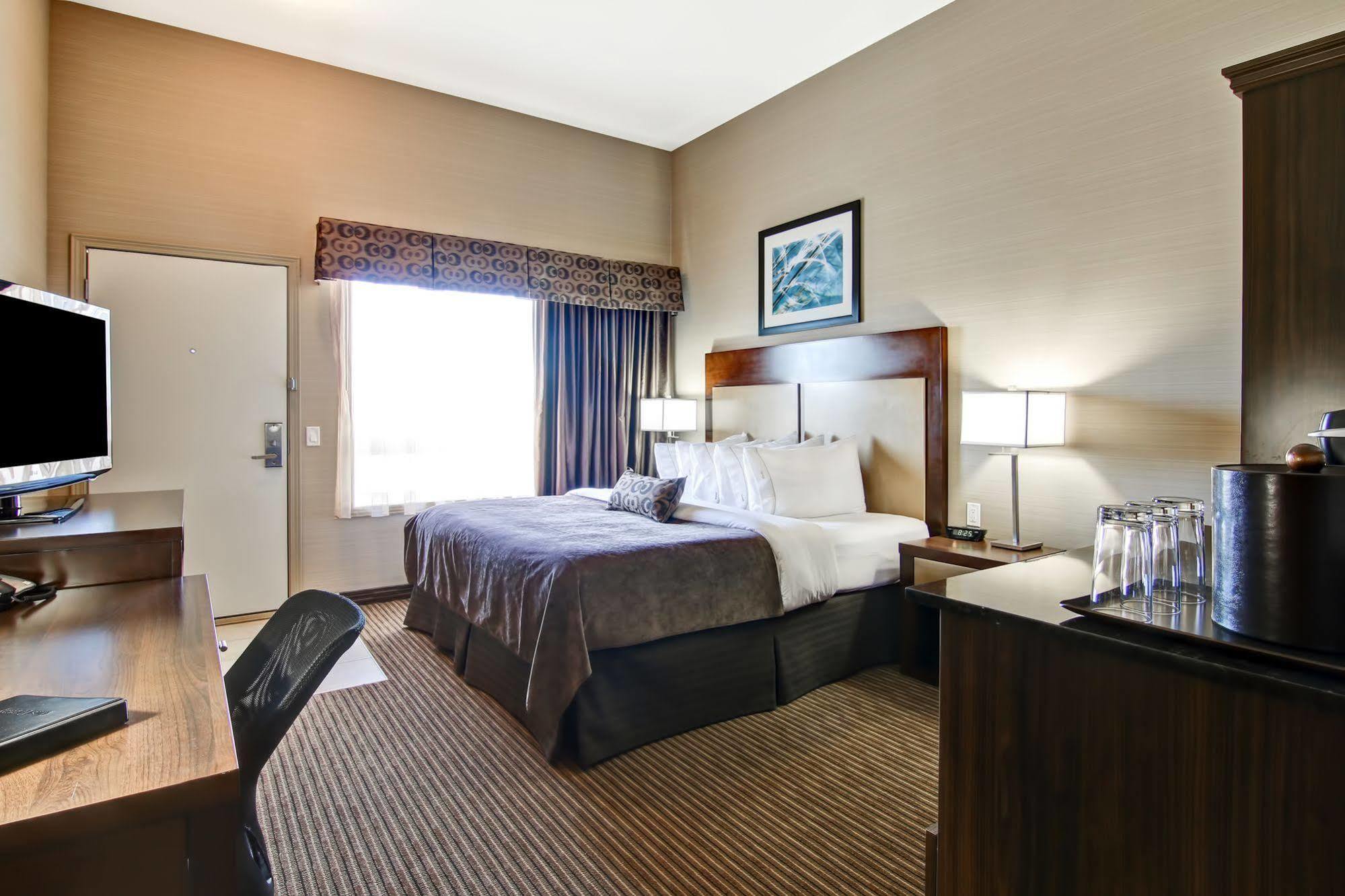 Canalta Hotel Shaunavon Ngoại thất bức ảnh